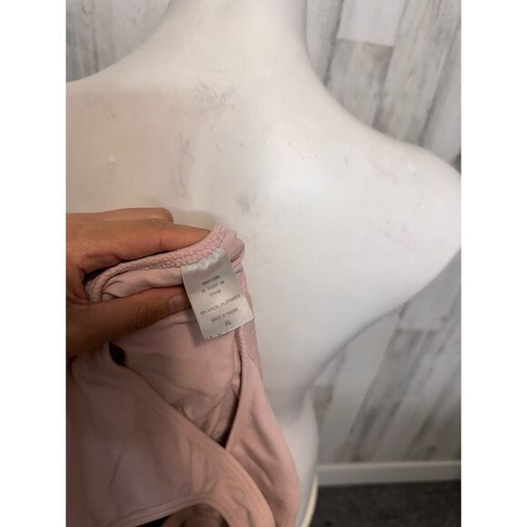 Pink tank top - Picture 6 of 7